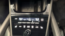 Porsche Cayenne E-Hybrid 5dr Tiptronic S Estate